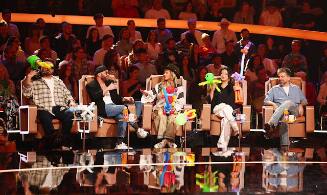 The Ticket la Antena 1: Delia pe sârmă, doină cântată la nai și frații acrobați din Italia